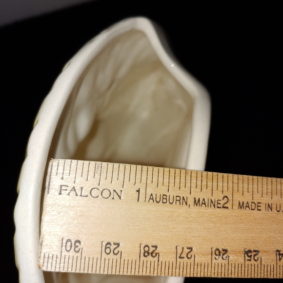 Vintage Garden Wall Pocket Pottery Flowers Sun Hat Planter Ceramic Royal Copley - Picture 8 of 8